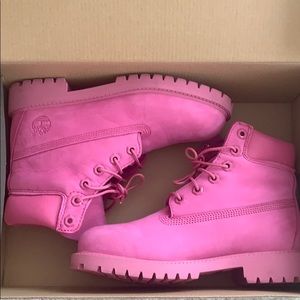 Pink Timberlands 6”
